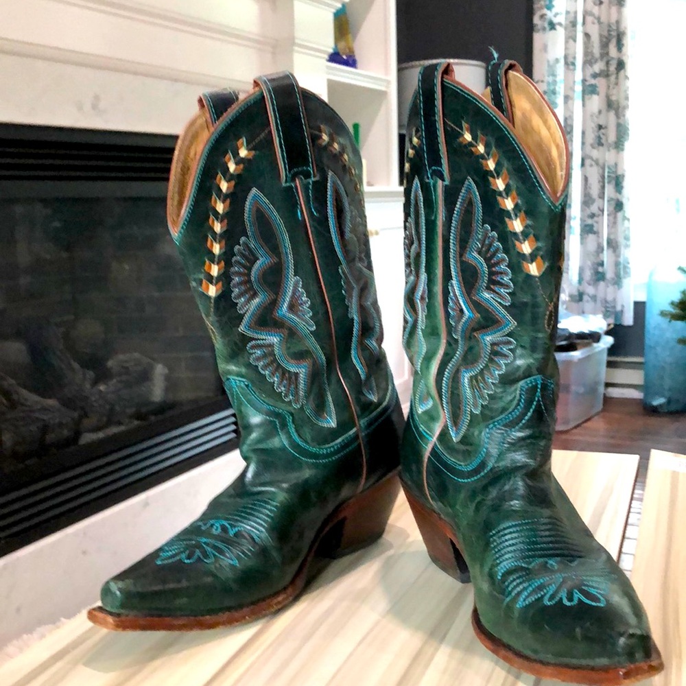 0089 - Gorgeous Pair of Western Boots !!!!
